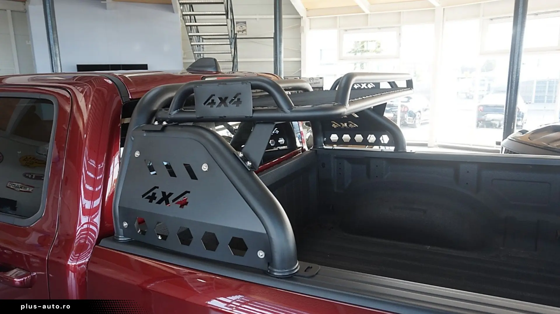 DODGE RAM 1500 HEMI V8eTorque Crew_Cab hoch-breit AHK