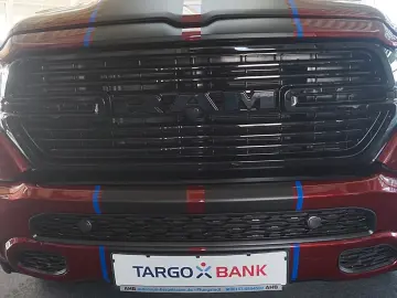 DODGE RAM 1500 HEMI V8eTorque Crew_Cab hoch-breit AHK