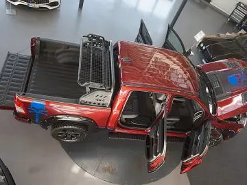 DODGE RAM 1500 HEMI V8eTorque Crew_Cab hoch-breit AHK