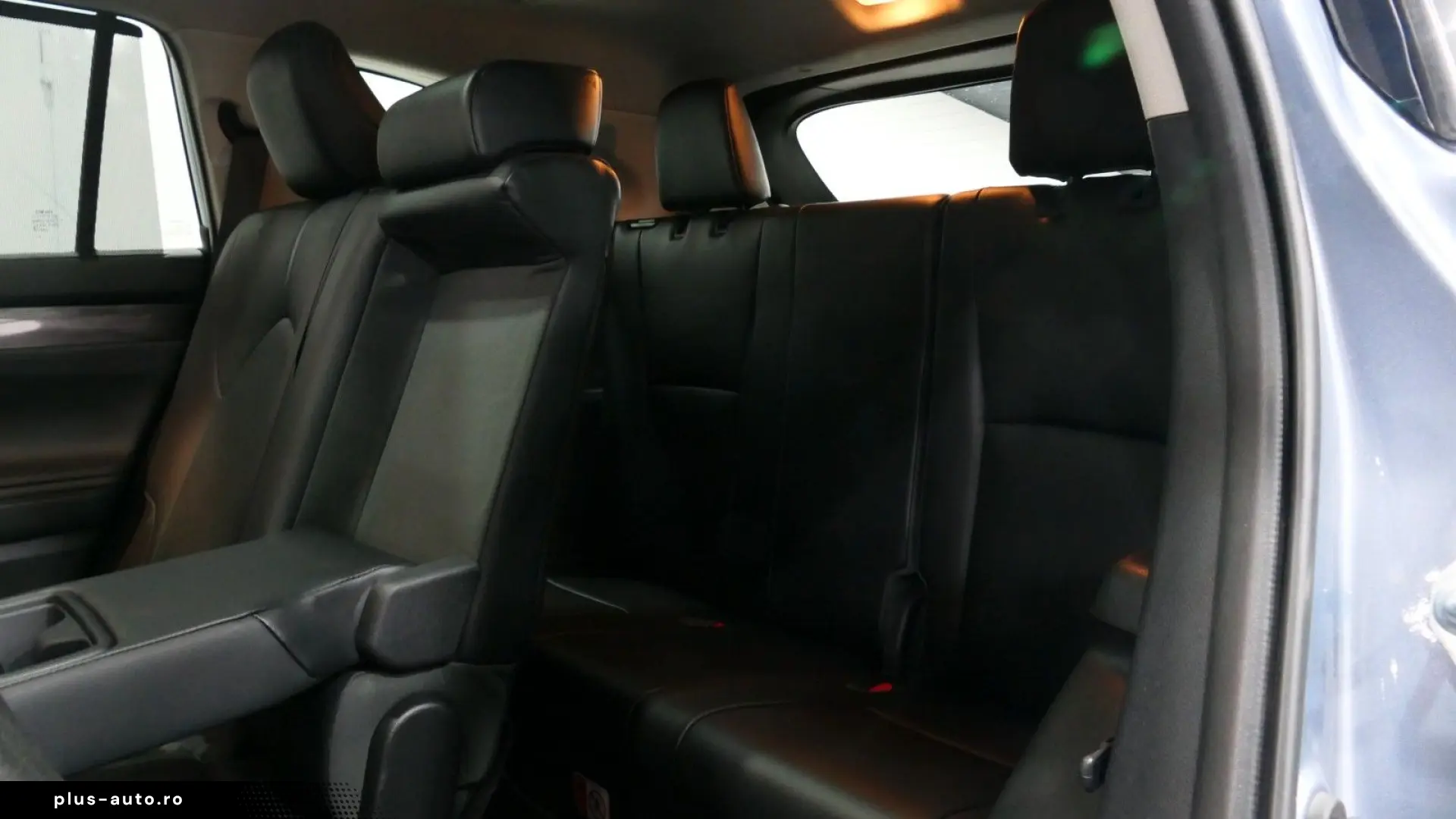 TOYOTA Highlander 2.5 Hybrid Luxury 7-Sitzer Pano ACC