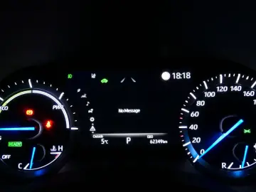 TOYOTA Highlander 2.5 Hybrid Luxury 7-Sitzer Pano ACC