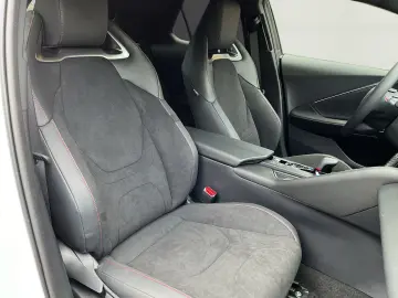 TOYOTA C-HR Hybrid GR SPORT Premiere 4x4  Navi  360-Kam