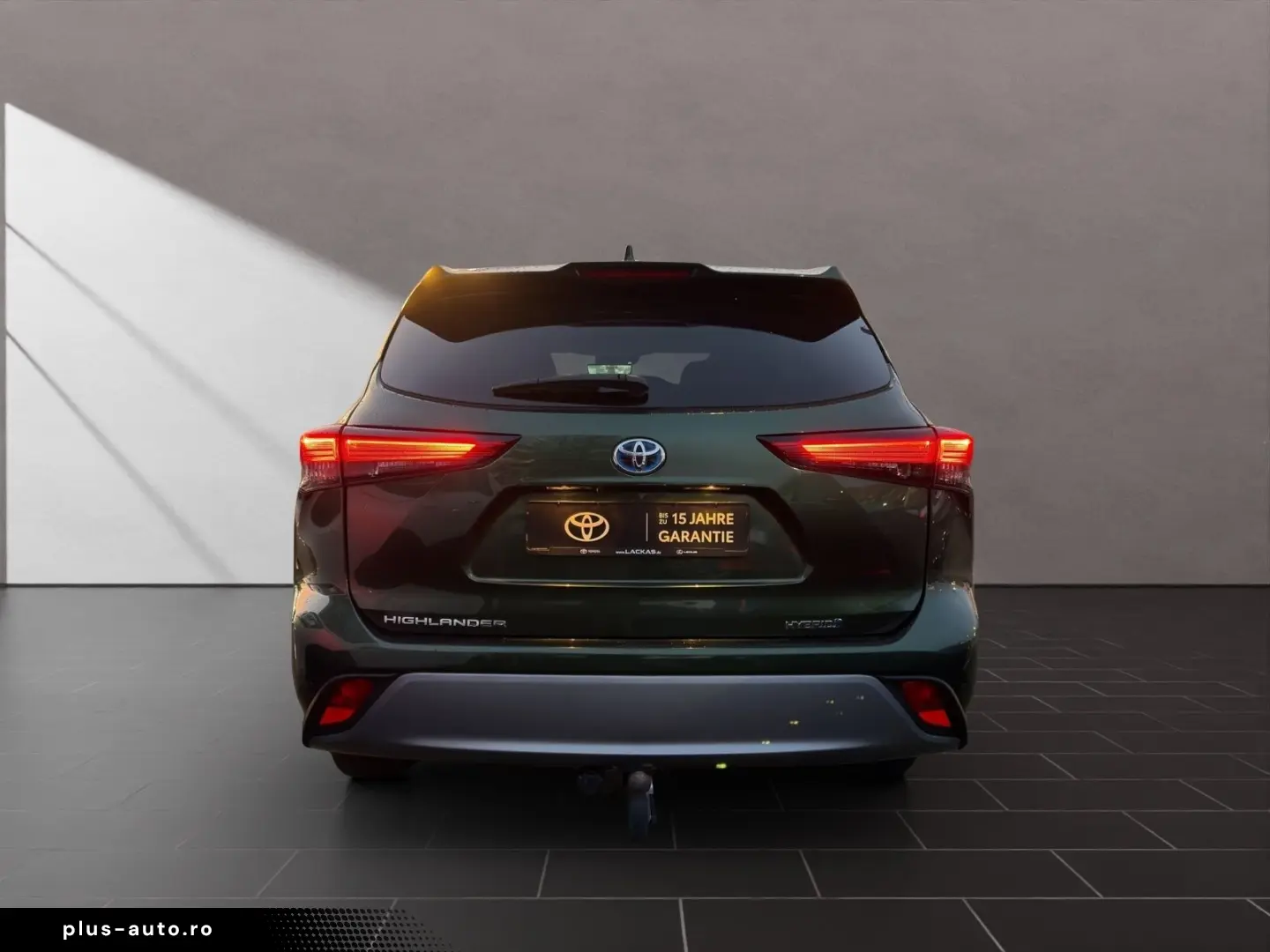 TOYOTA Highlander Hybrid Luxury ALLRAD 360  JBL