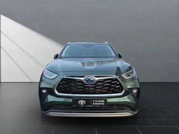 TOYOTA Highlander Hybrid Luxury ALLRAD 360  JBL