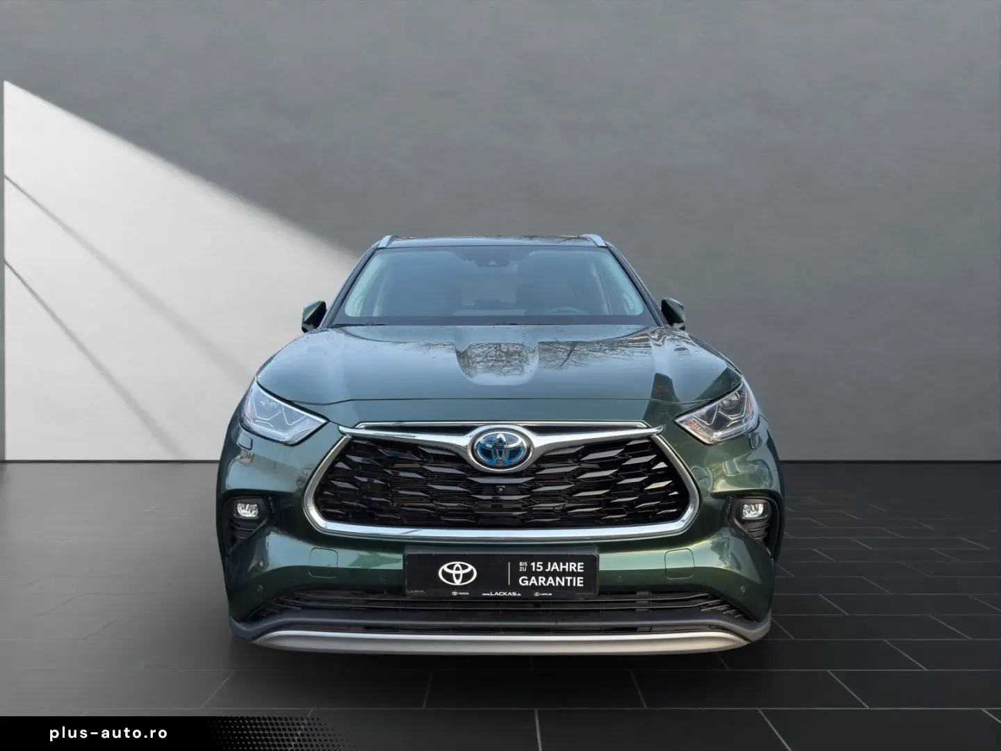 TOYOTA Highlander Hybrid Luxury ALLRAD 360  JBL