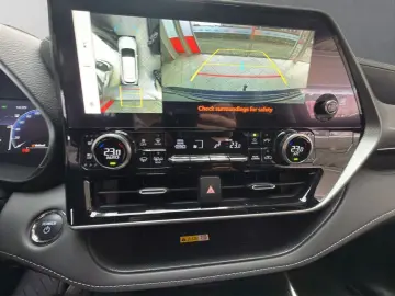 TOYOTA Highlander Hybrid Luxury  HUD 7-Sitze