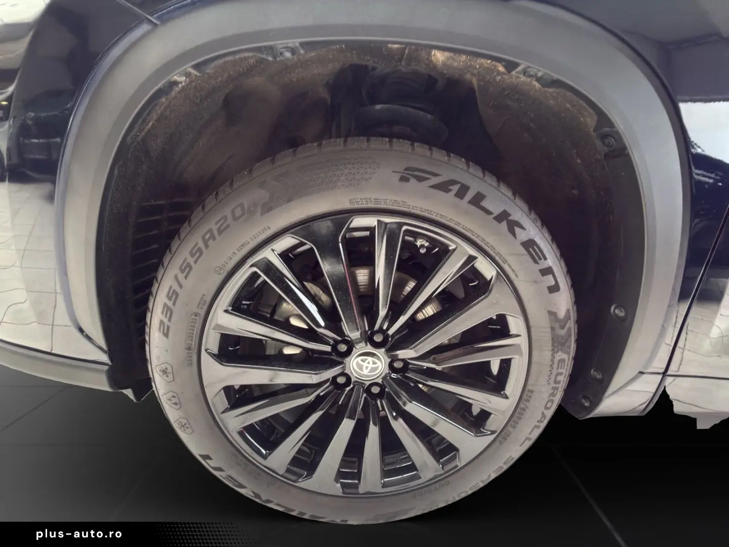 TOYOTA Highlander Hybrid Luxury  HUD 7-Sitze