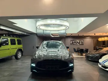 ASTON MARTIN DBX707 MY 2025 FACELIFT !!