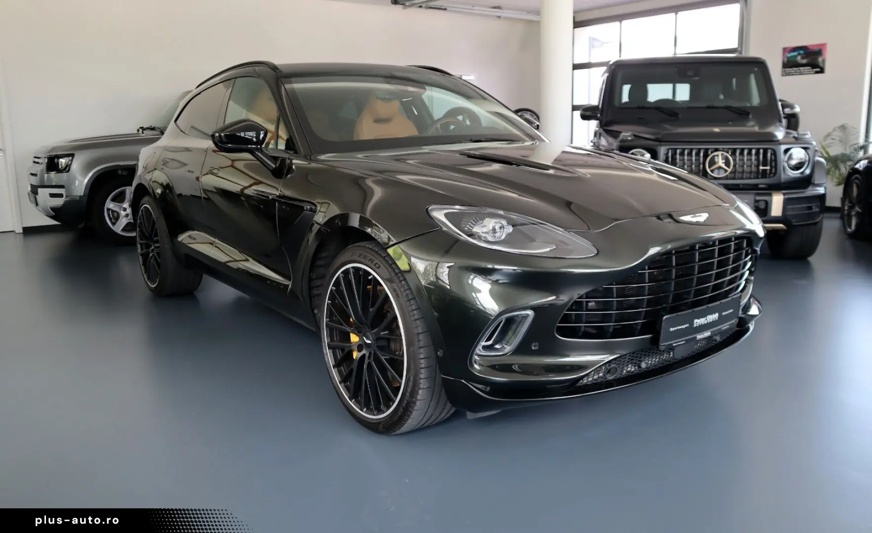 ASTON MARTIN DBX 4.0 V8   23    Sport Exhaust   AHK   Carbon