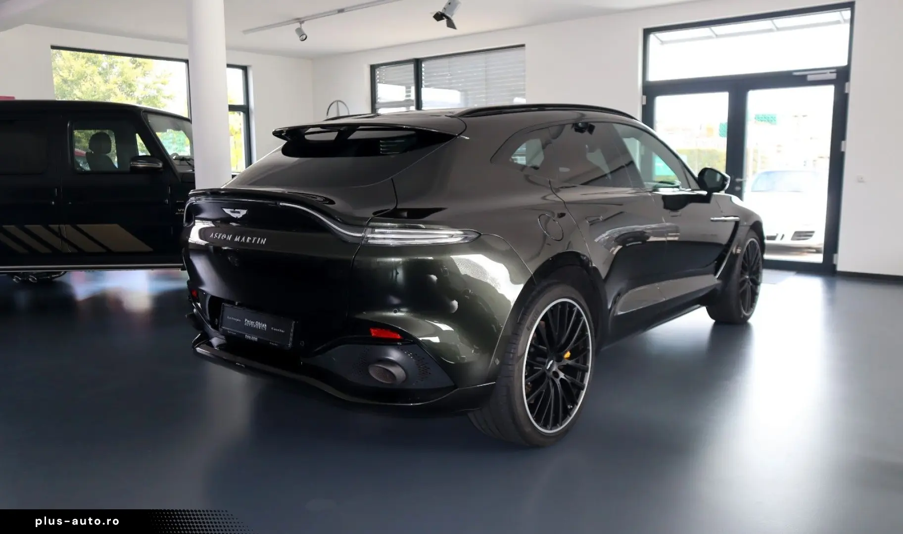 ASTON MARTIN DBX 4.0 V8   23    Sport Exhaust   AHK   Carbon