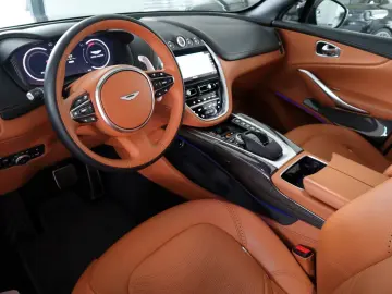 ASTON MARTIN DBX 4.0 V8   23    Sport Exhaust   AHK   Carbon