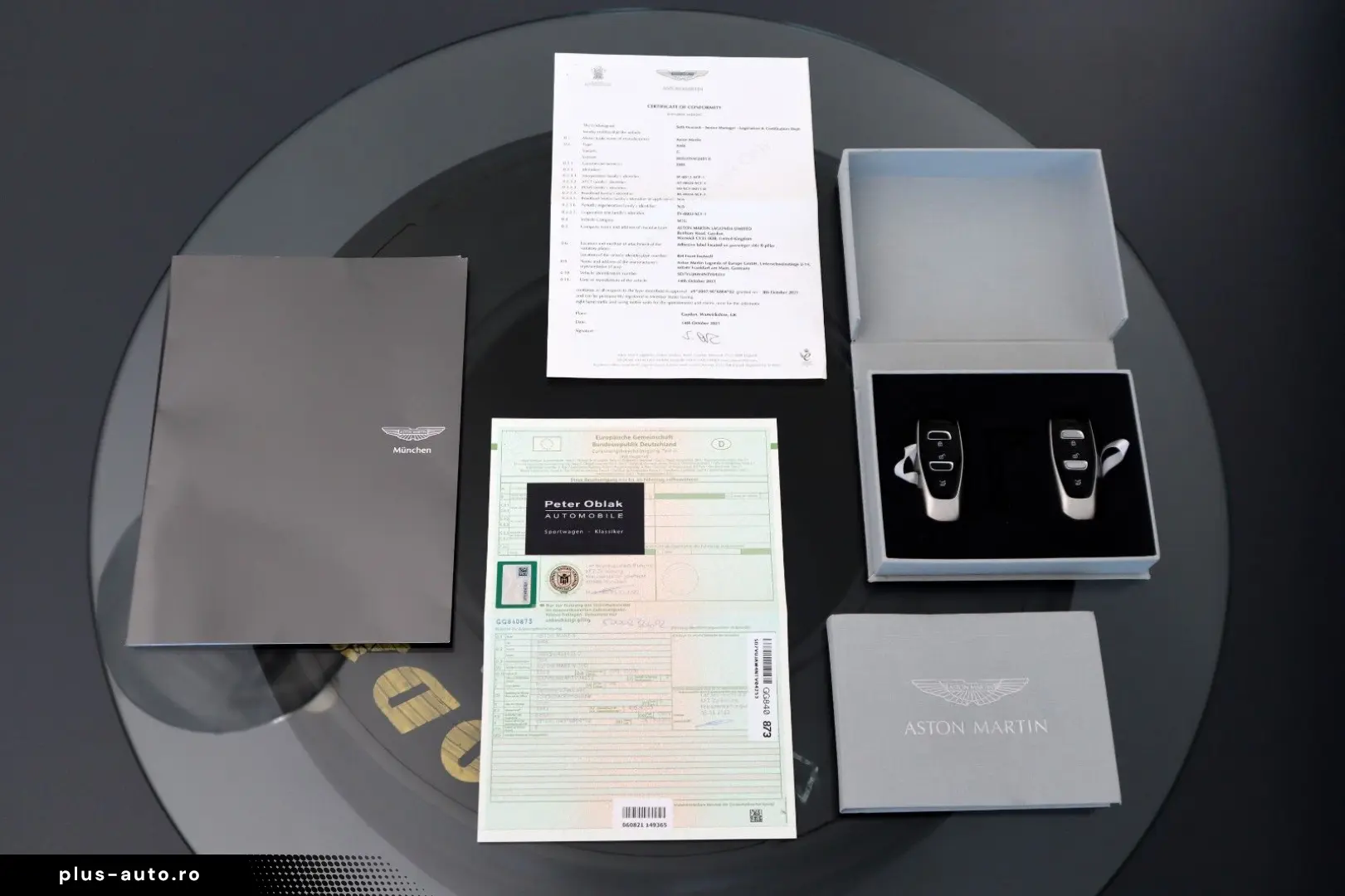 ASTON MARTIN DBX 4.0 V8   23    Sport Exhaust   AHK   Carbon