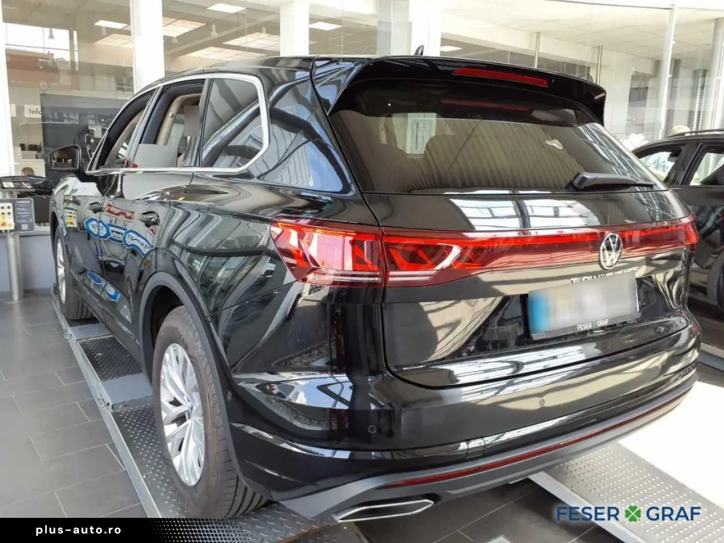 VW Touareg 3.0 V6 TSI Elegance 4Motion IQ-Light Luf