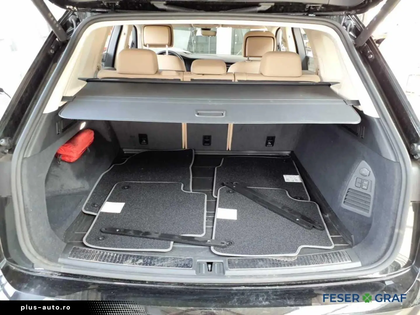 VW Touareg 3.0 V6 TSI Elegance 4Motion IQ-Light Luf