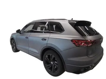 VW Touareg R-LINE BLACK 3.0TSI 340PS NP.122T STDHZG