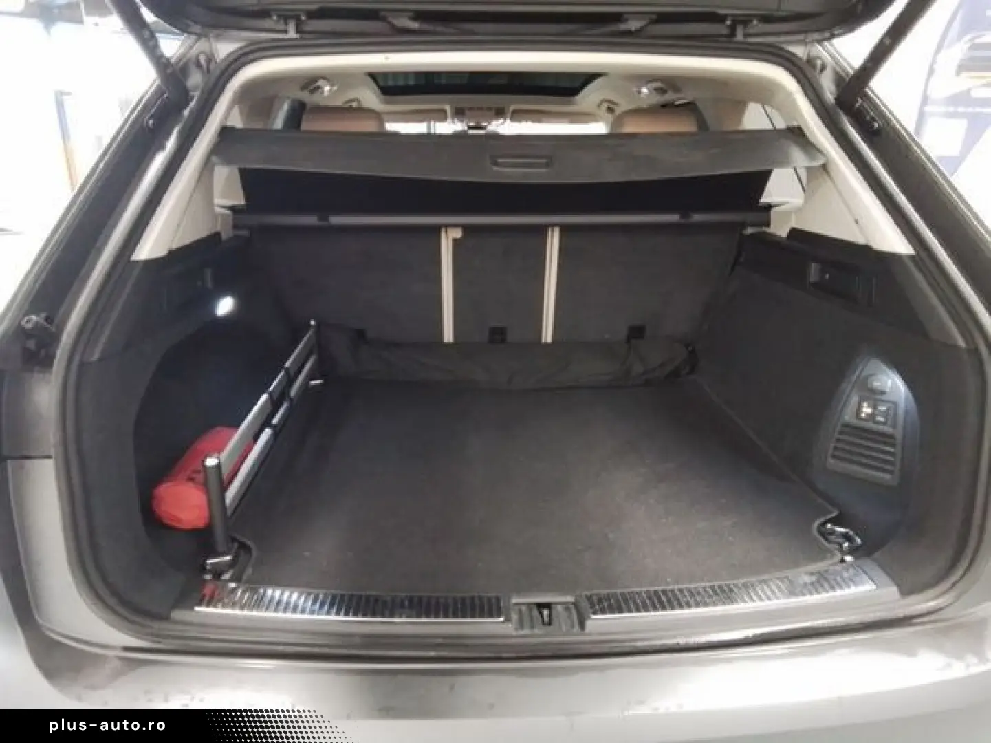 VW Touareg R-LINE BLACK 3.0TSI 340PS NP.122T STDHZG