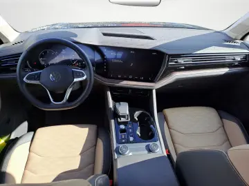 VW Touareg TDI Elegance ACC Matrix Navi Fahrprofil