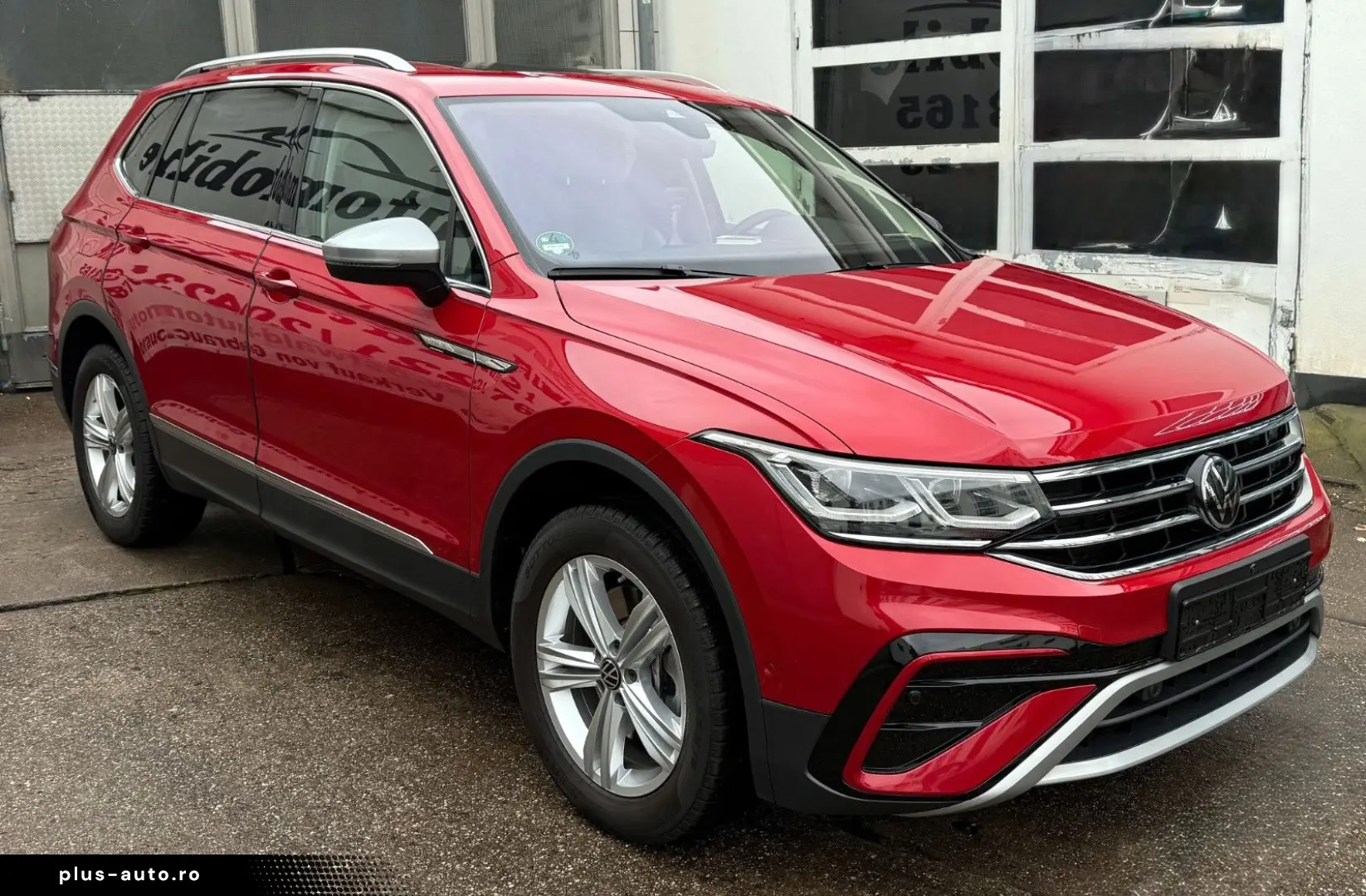 VW Tiguan Allspace Elegance 4Motion Leder Panorama