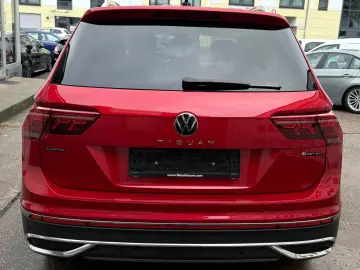 VW Tiguan Allspace Elegance 4Motion Leder Panorama