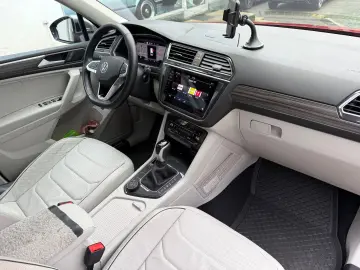 VW Tiguan Allspace Elegance 4Motion Leder Panorama