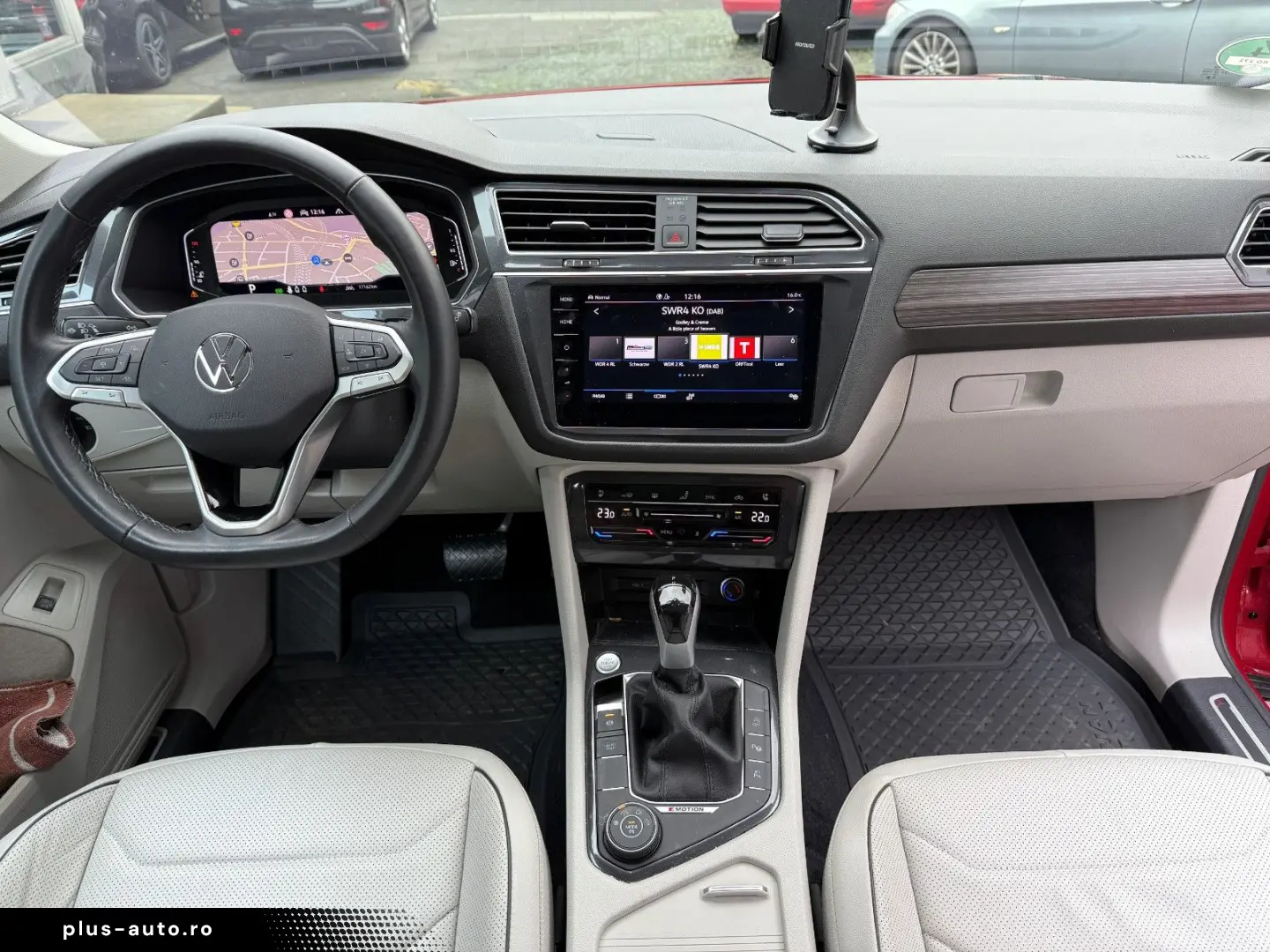 VW Tiguan Allspace Elegance 4Motion Leder Panorama