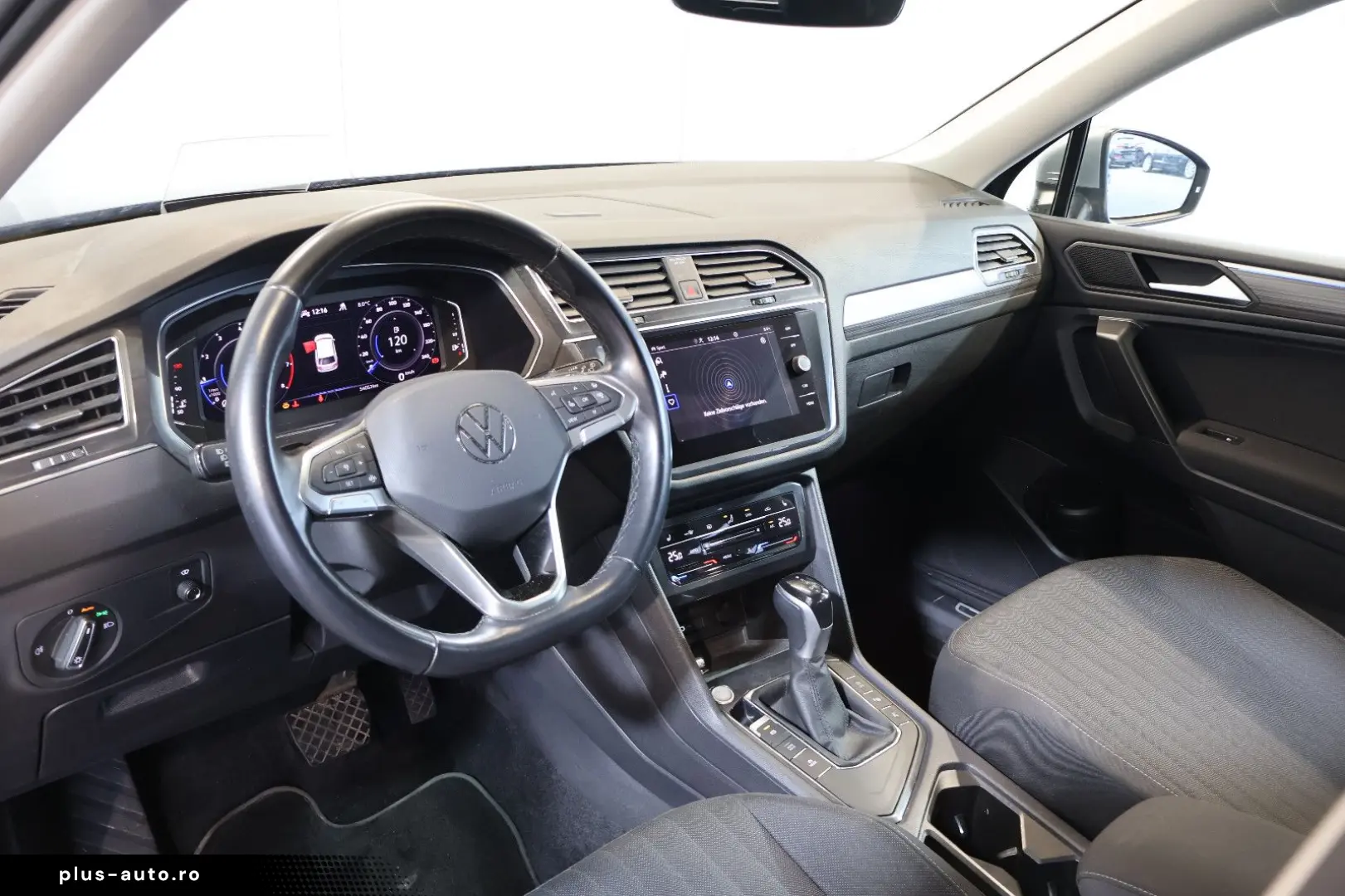 VW Tiguan Allspace 1.5 TSI Life HUD 360  AHK 7 SITZ