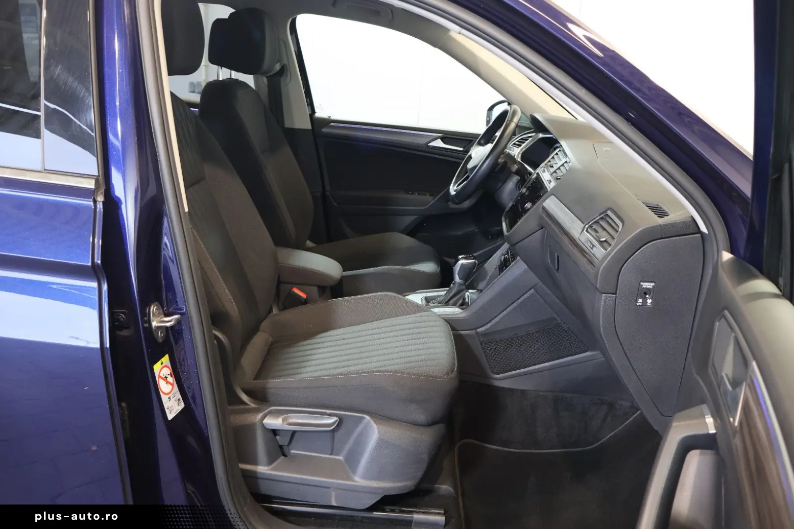 VW Tiguan Allspace 1.5 TSI Life HUD 360  AHK 7 SITZ