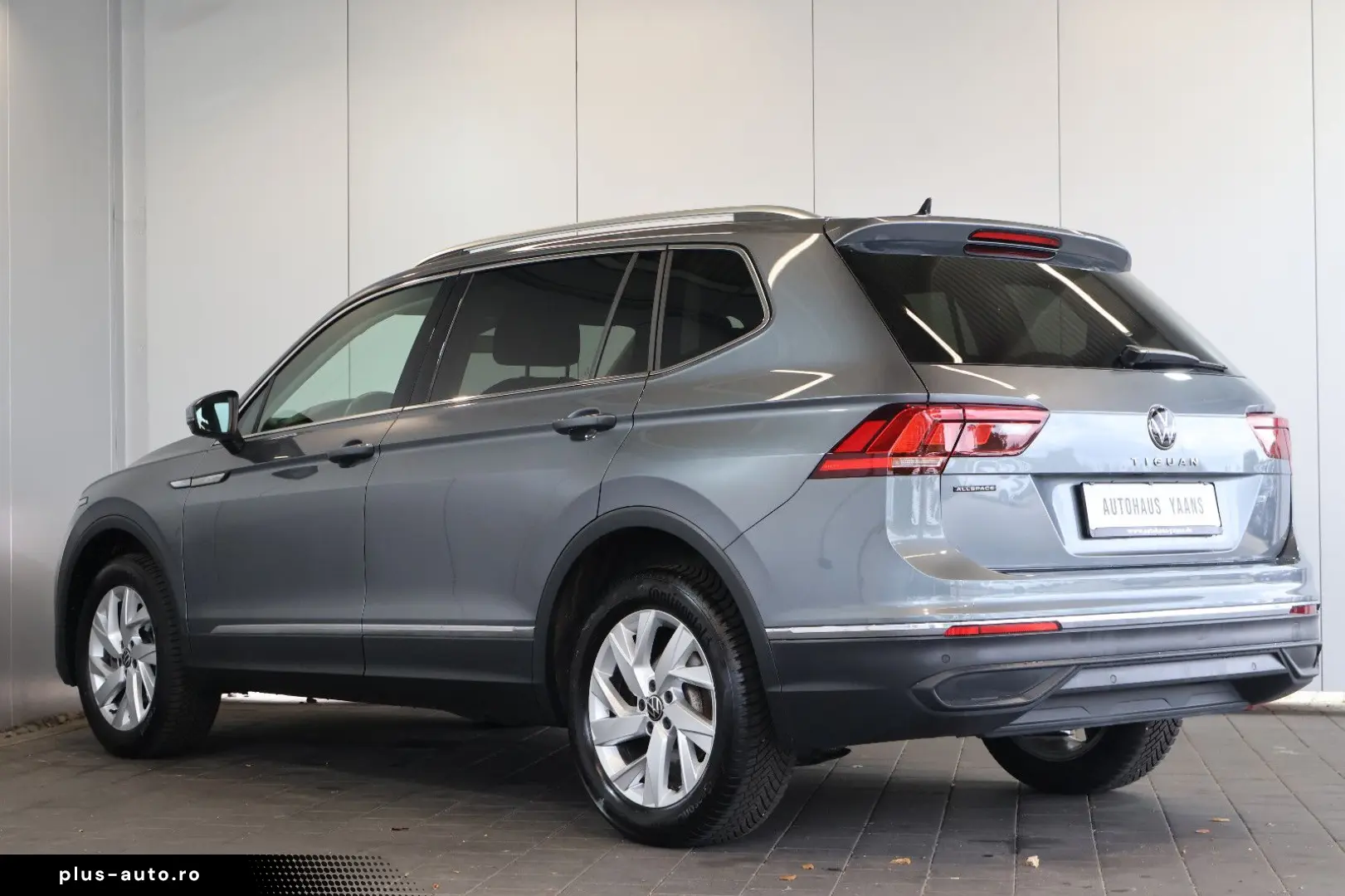 VW Tiguan Allspace 1.5 TSI Life AID ACC AHK 7 SITZE