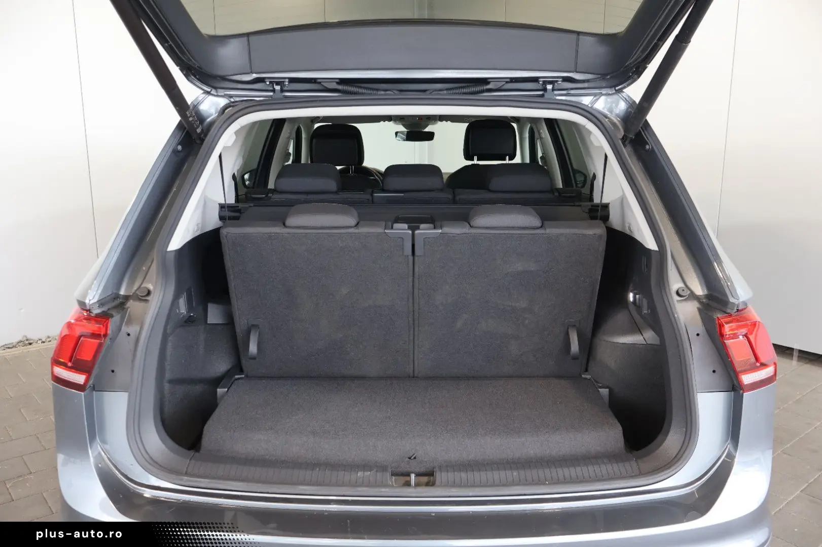 VW Tiguan Allspace 1.5 TSI Life AID ACC AHK 7 SITZE