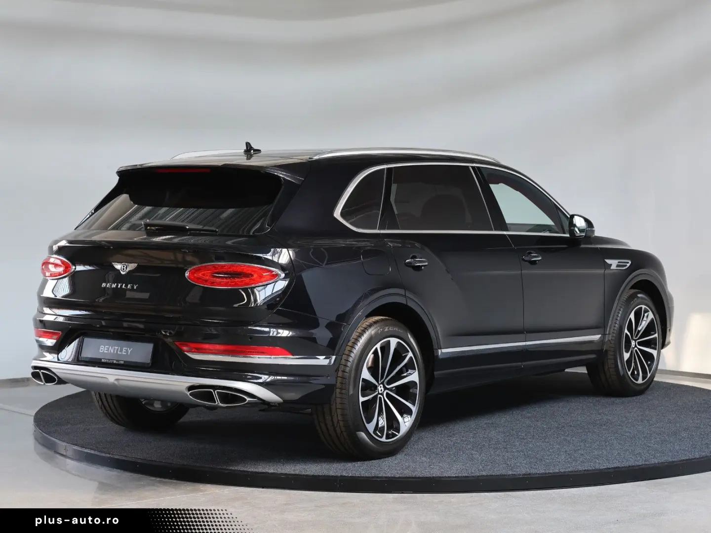 BENTLEY Bentayga 4.0 V8 EWB 4WD Autom.