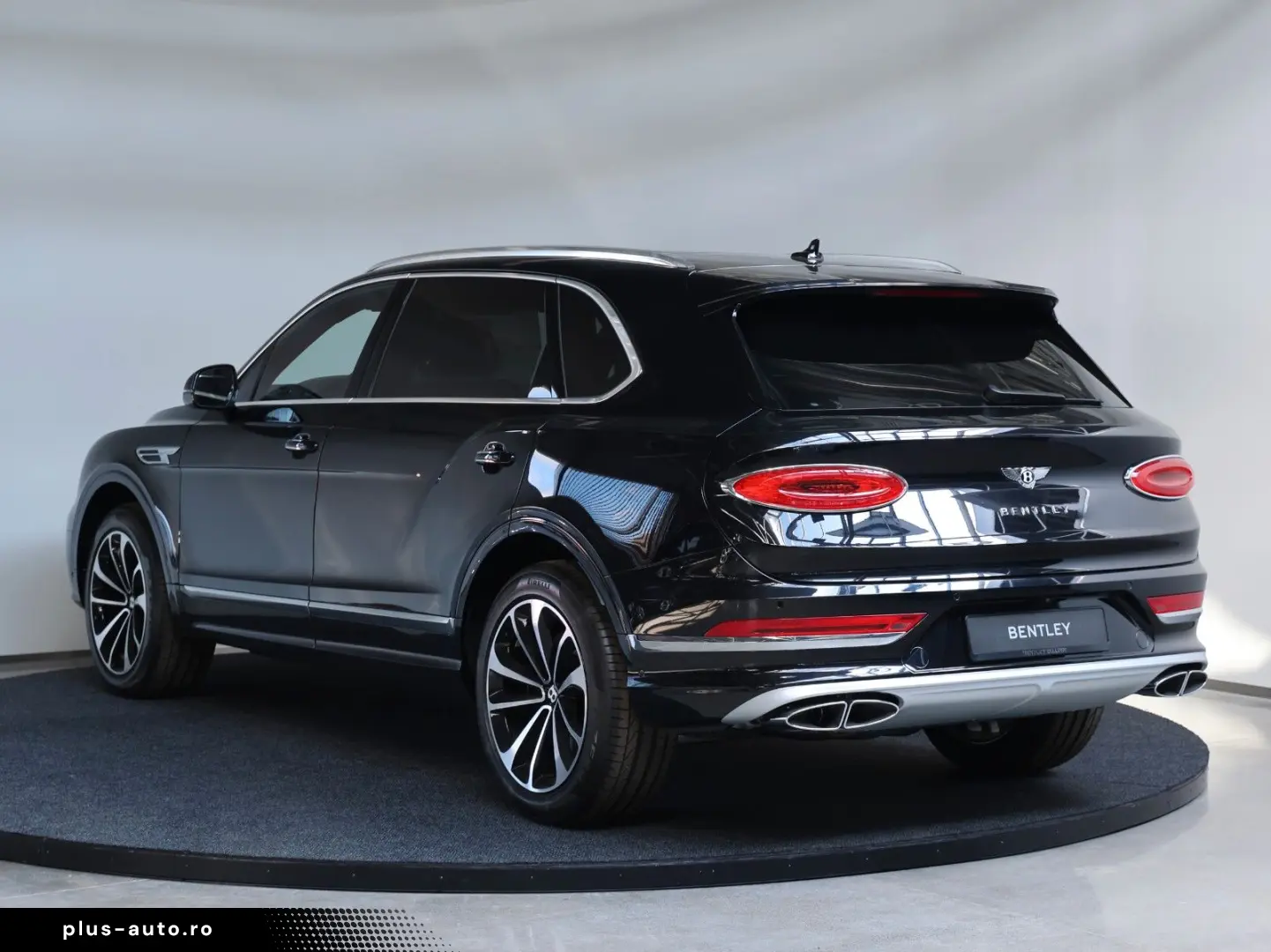 BENTLEY Bentayga 4.0 V8 EWB 4WD Autom.