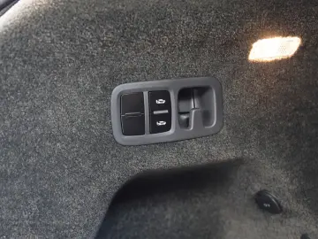 BENTLEY Bentayga 4.0 V8 EWB 4WD Autom.