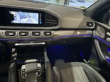 MERCEDES-BENZ GLS 63 AMG 4 Matic