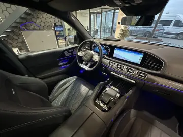 MERCEDES-BENZ GLS 63 AMG 4 Matic