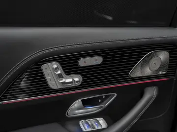 MERCEDES-BENZ GLS 600 Maybach