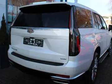 CADILLAC Escalade Premium Luxury 6 3 V8