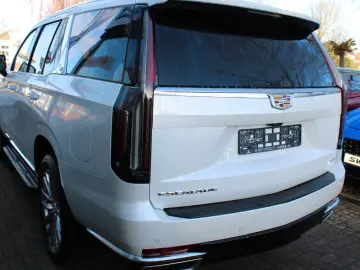 CADILLAC Escalade Premium Luxury 6 3 V8