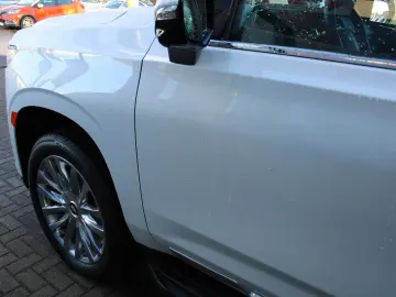 CADILLAC Escalade Premium Luxury 6 3 V8