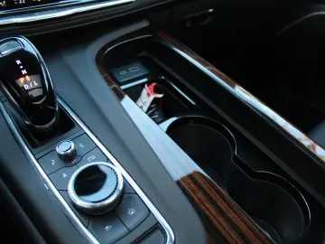 CADILLAC Escalade Premium Luxury 6 3 V8