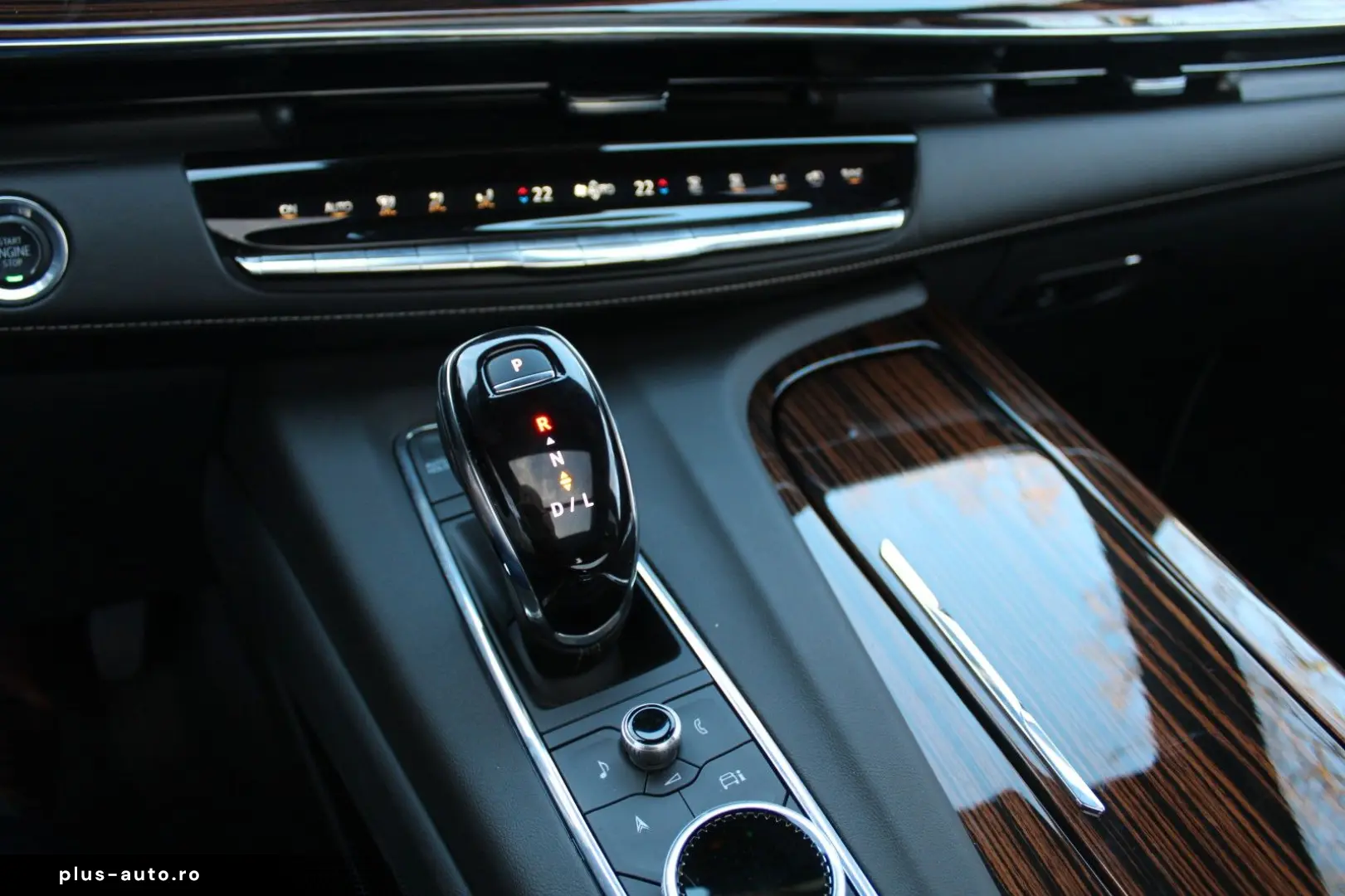 CADILLAC Escalade Premium Luxury 6 3 V8