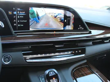 CADILLAC Escalade Premium Luxury 6 3 V8