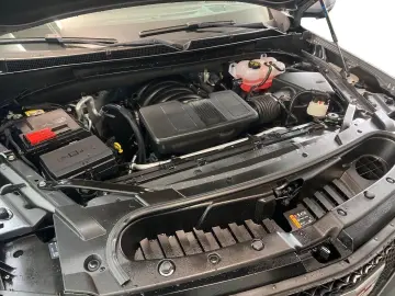 CADILLAC Escalade Sport 6.2 V8 AWD Luftfahrw. EU-Navi