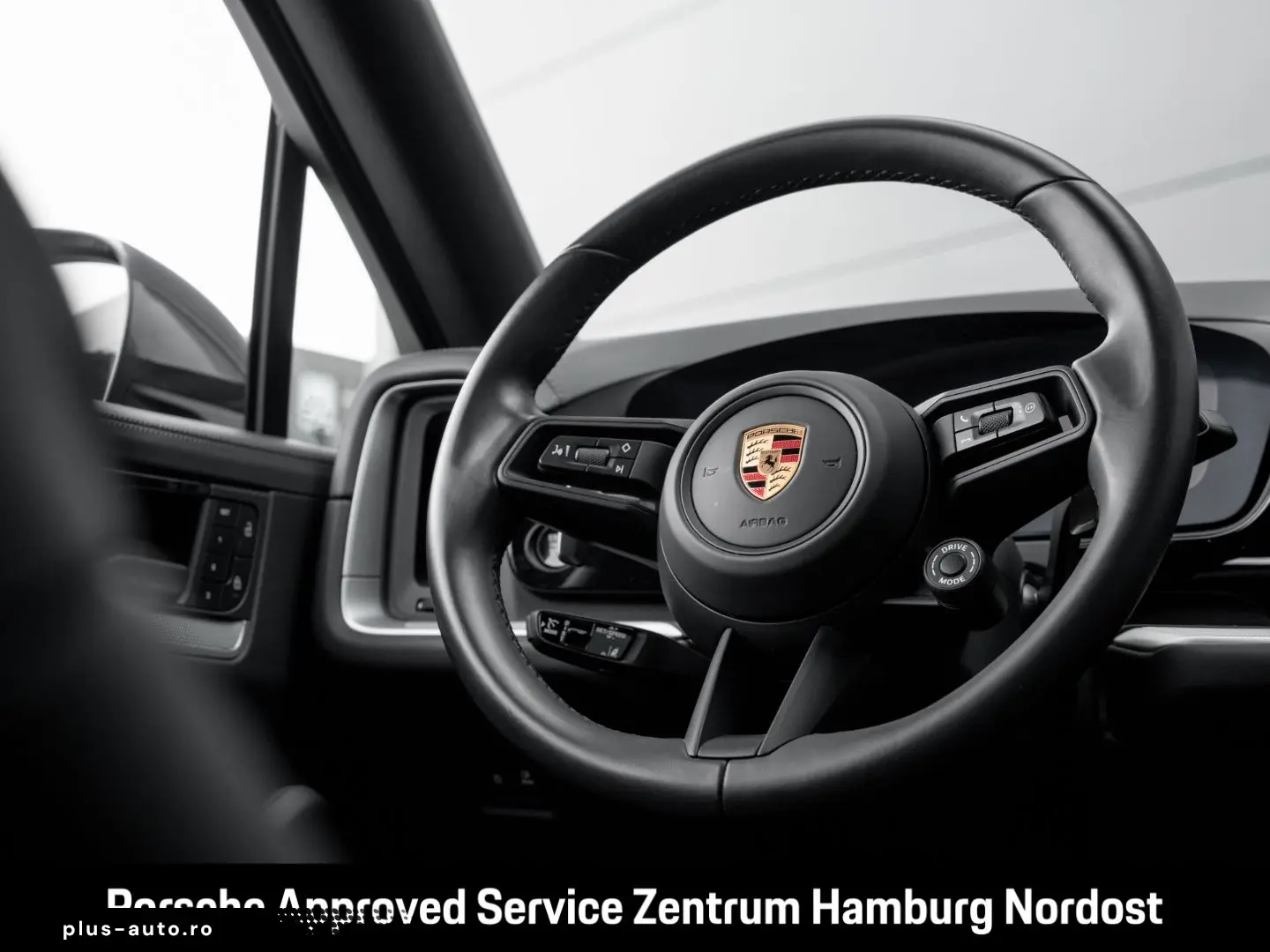 PORSCHE Cayenne E-Hybrid Coupe PASM Head-Up BOSE nnoDriv