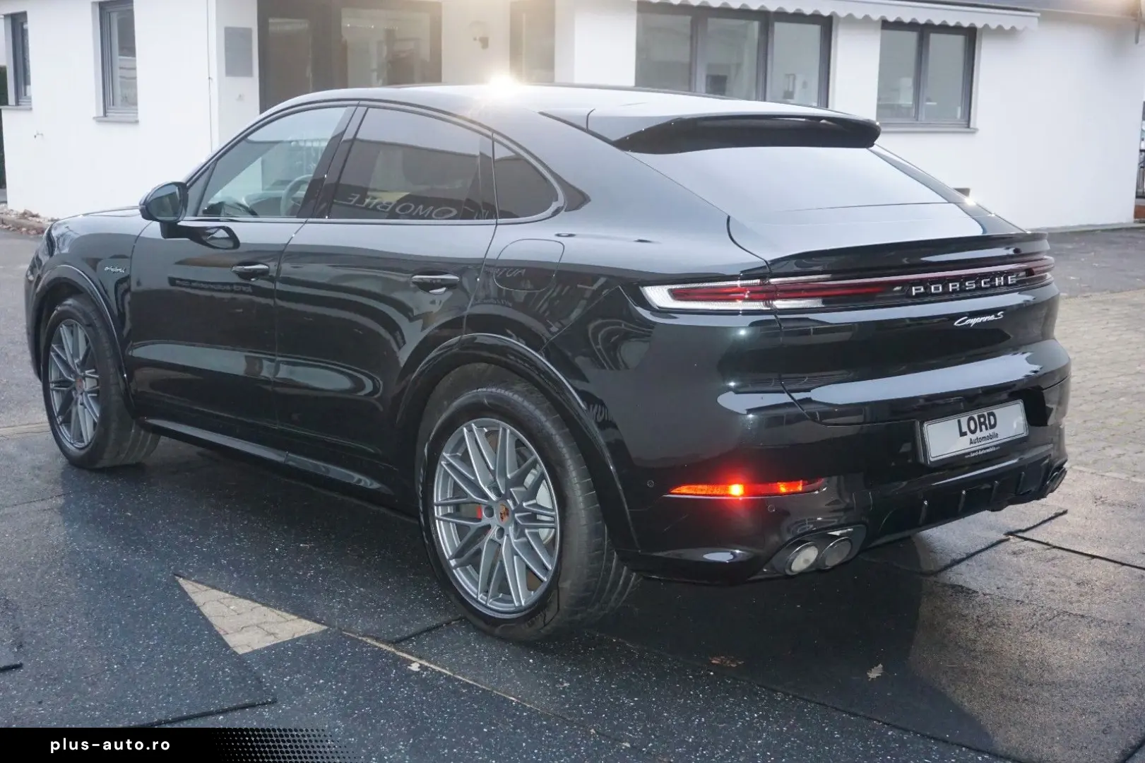 PORSCHE Cayenne Coupe S E-Hybrid Mod.2025 SportDesign