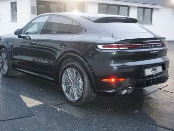 PORSCHE Cayenne Coupe S E-Hybrid Mod.2025 SportDesign
