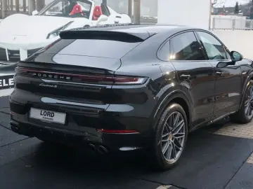 PORSCHE Cayenne Coupe S E-Hybrid Mod.2025 SportDesign