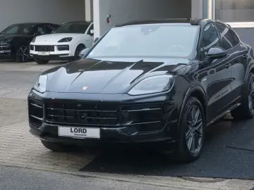 PORSCHE Cayenne Coupe S E-Hybrid Mod.2025 SportDesign