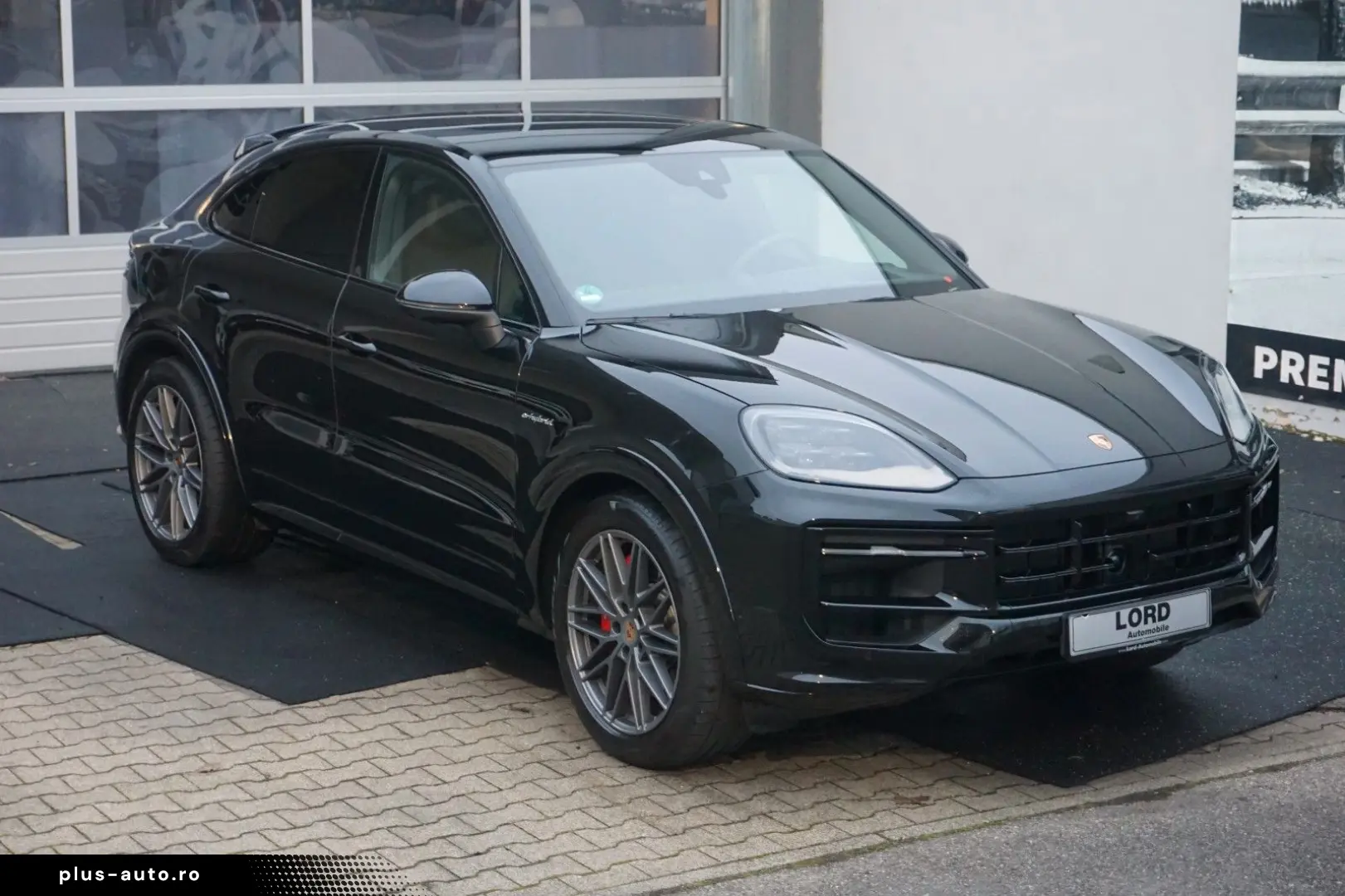 PORSCHE Cayenne Coupe S E-Hybrid Mod.2025 SportDesign