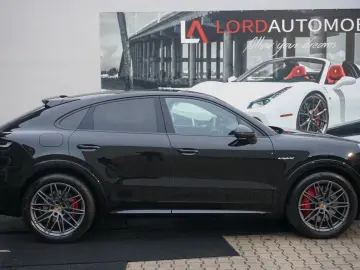 PORSCHE Cayenne Coupe S E-Hybrid Mod.2025 SportDesign