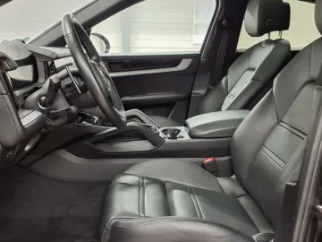 PORSCHE Cayenne Coupe S E-Hybrid HAL SportAbgas HDMatrix